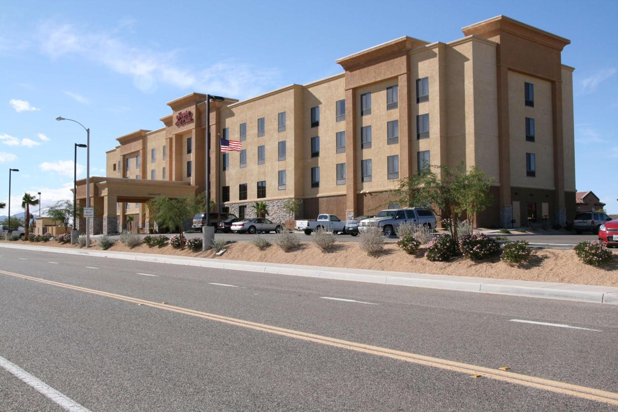 Hampton Inn And Suites Barstow Buitenkant foto